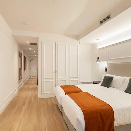 Marina 30 3* A Coruña